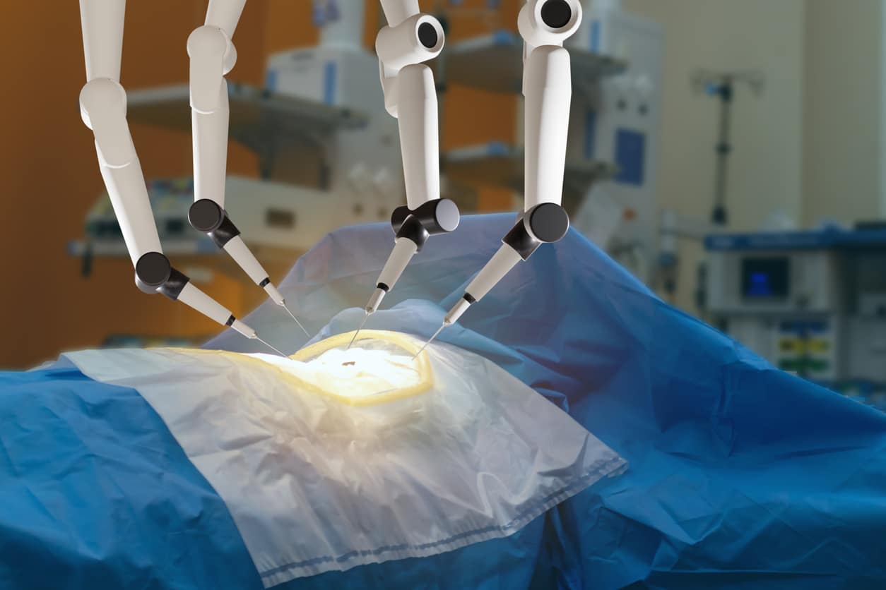 da Vinci robotic hysterectomy recovery in Michigan